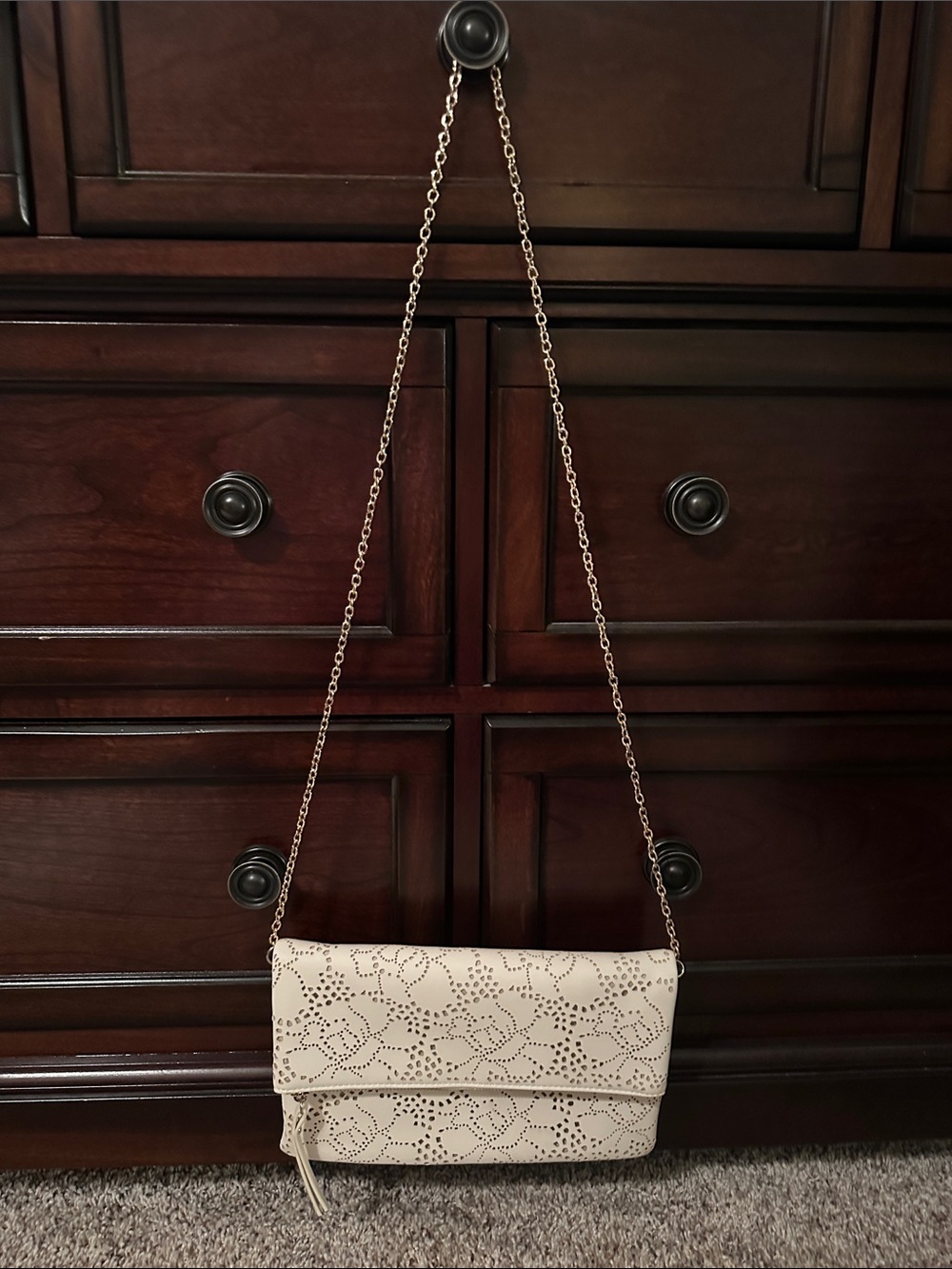Urban Expressions Cream Laser-Cut Chain Crossbody